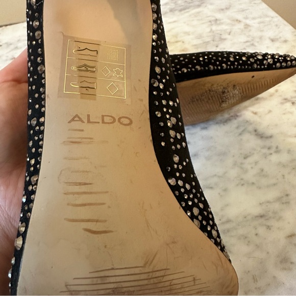 Aldo Suede Pointy Toe Sparkly Bedazzled High Heel Pump - Picture 4 of 7